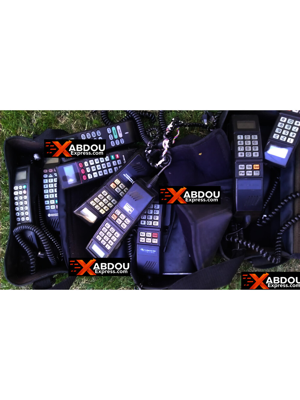 Big lot of vintage Motorola AMP Bag phones